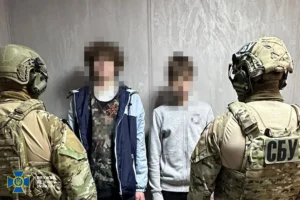 Теракт у Броварах: затримали двох юнаків на замовлення РФ