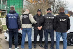 Викрадач з дитиною обстріляв копів: затримання на Закарпатті