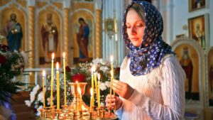 Можно ли ходить в церковь во время месячных: современный ответ Церкви
