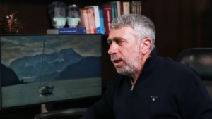 Как лечить насморк у детей по Комаровскому