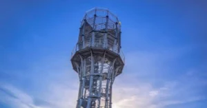 Обзорная башня Сходница: Карпатский маяк на горе Цюхив Верх