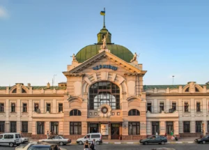 Як доїхати до Чернівців: усі способи дістатися міста