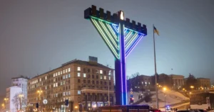 Менора в Києві: символ світла, що єднає минуле й сьогодення столиці