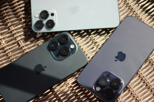 Купить б/у iPhone в Украине: где искать и на что смотреть